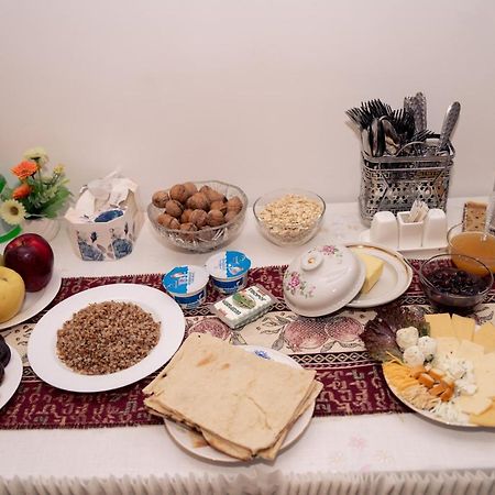 Bjnihouse, Guest House 외부 사진