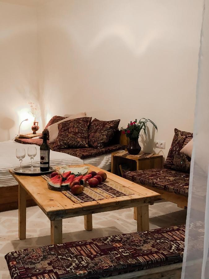 Bjnihouse, Guest House 외부 사진