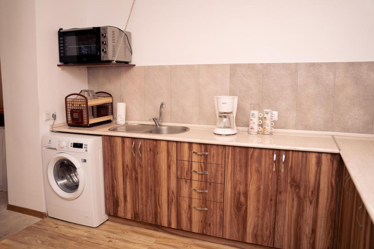 Bjnihouse, Guest House 외부 사진